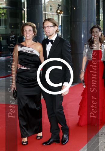 Amsterdam 27 mei 2011
Verjaardagsfeest prinses Maxima vanwege haar 40e verjaardag in het concertgebouw. Aanwezig oa Prins Willem Alexander Koningin Beatrix Prinses Irene Prinses Christina Margriet Pieter v Vollenhoven Prins Friso en mabel Wisse Smit Prins Constantijn en Prinses laurentien Prins Maurits en Marilenen Prins Bernhard en Annette Prins Floris en Aimee  Prins Pieter Christiaan en Anita alsmede haar ouders Jorge Zorrequieta en moder en broer Martin.
Peter Smulders bv