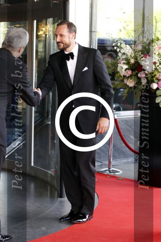 Amsterdam 27 mei 2011
Verjaardagsfeest prinses Maxima vanwege haar 40e verjaardag in het concertgebouw. Aanwezig oa Prins Willem Alexander Koningin Beatrix Prinses Irene Prinses Christina Margriet Pieter v Vollenhoven Prins Friso en mabel Wisse Smit Prins Constantijn en Prinses laurentien Prins Maurits en Marilenen Prins Bernhard en Annette Prins Floris en Aimee  Prins Pieter Christiaan en Anita alsmede haar ouders Jorge Zorrequieta en moder en broer Martin. prinses Martha Louise met man en broer Haakon
Peter Smulders bv
