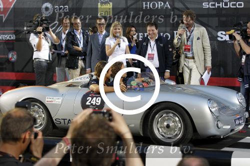 Brescia Mille Miglia 2011
Prins Maurits met zijn broer Prins Bernhard Jr.
Foto Peter Smulders BV