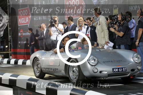 Brescia Mille Miglia 2011
Prins Maurits met zijn broer Prins Bernhard Jr.
Foto Peter Smulders BV