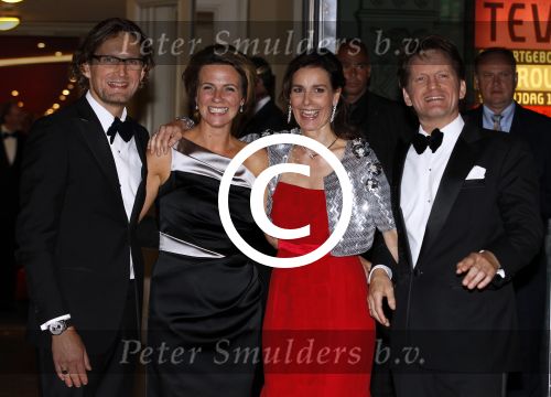 Amsterdam 27 mei 2011
Verjaardagsfeest prinses Maxima vanwege haar 40e verjaardag in het concertgebouw. Aanwezig oa Prins Willem Alexander Koningin Beatrix Prinses Irene Prinses Christina Margriet Pieter v Vollenhoven Prins Friso en mabel Wisse Smit Prins Constantijn en Prinses laurentien Prins Maurits en Marilenen Prins Bernhard en Annette Prins Floris en Aimee  Prins Pieter Christiaan en Anita alsmede haar ouders Jorge Zorrequieta en moder en broer Martin.
Peter Smulders bv