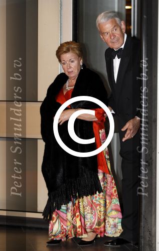Amsterdam 27 mei 2011
Verjaardagsfeest prinses Maxima vanwege haar 40e verjaardag in het concertgebouw. Aanwezig oa Prins Willem Alexander Koningin Beatrix Prinses Irene Prinses Christina Margriet Pieter v Vollenhoven Prins Friso en mabel Wisse Smit Prins Constantijn en Prinses laurentien Prins Maurits en Marilenen Prins Bernhard en Annette Prins Floris en Aimee  Prins Pieter Christiaan en Anita alsmede haar ouders Jorge Zorrequieta en moder en broer Martin.
Peter Smulders bv