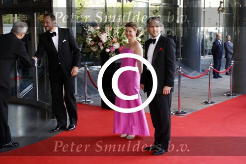 Amsterdam 27 mei 2011
Verjaardagsfeest prinses Maxima vanwege haar 40e verjaardag in het concertgebouw. Aanwezig oa Prins Willem Alexander Koningin Beatrix Prinses Irene Prinses Christina Margriet Pieter v Vollenhoven Prins Friso en mabel Wisse Smit Prins Constantijn en Prinses laurentien Prins Maurits en Marilenen Prins Bernhard en Annette Prins Floris en Aimee  Prins Pieter Christiaan en Anita alsmede haar ouders Jorge Zorrequieta en moder en broer Martin. prinses Martha Louise met man en broer Haakon
Peter Smulders bv