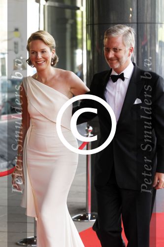 Amsterdam 27 mei 2011
Verjaardagsfeest prinses Maxima vanwege haar 40e verjaardag in het concertgebouw. Aanwezig oa Prins Willem Alexander Koningin Beatrix Prinses Irene Prinses Christina Margriet Pieter v Vollenhoven Prins Friso en mabel Wisse Smit Prins Constantijn en Prinses laurentien Prins Maurits en Marilenen Prins Bernhard en Annette Prins Floris en Aimee  Prins Pieter Christiaan en Anita alsmede haar ouders Jorge Zorrequieta en moder en broer Martin. Prins Filip van Blgie met zijn vrouw Prinses Mathilde
Peter Smulders bv