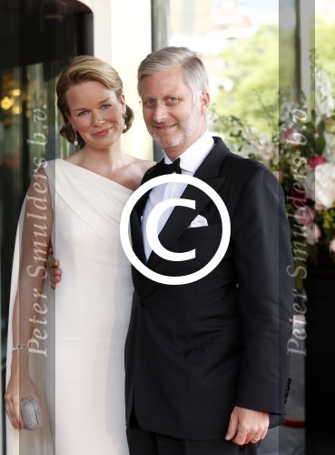 Amsterdam 27 mei 2011
Verjaardagsfeest prinses Maxima vanwege haar 40e verjaardag in het concertgebouw. Aanwezig oa Prins Willem Alexander Koningin Beatrix Prinses Irene Prinses Christina Margriet Pieter v Vollenhoven Prins Friso en mabel Wisse Smit Prins Constantijn en Prinses laurentien Prins Maurits en Marilenen Prins Bernhard en Annette Prins Floris en Aimee  Prins Pieter Christiaan en Anita alsmede haar ouders Jorge Zorrequieta en moder en broer Martin. Prins Filip van Blgie met zijn vrouw Prinses Mathilde
Peter Smulders bv