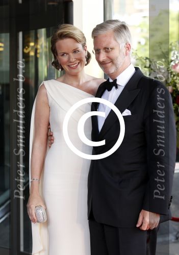 Amsterdam 27 mei 2011
Verjaardagsfeest prinses Maxima vanwege haar 40e verjaardag in het concertgebouw. Aanwezig oa Prins Willem Alexander Koningin Beatrix Prinses Irene Prinses Christina Margriet Pieter v Vollenhoven Prins Friso en mabel Wisse Smit Prins Constantijn en Prinses laurentien Prins Maurits en Marilenen Prins Bernhard en Annette Prins Floris en Aimee  Prins Pieter Christiaan en Anita alsmede haar ouders Jorge Zorrequieta en moder en broer Martin. Prins Filip van Blgie met zijn vrouw Prinses Mathilde
Peter Smulders bv