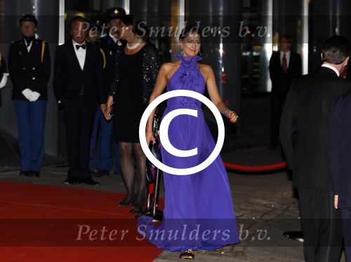Amsterdam 27 mei 2011
Verjaardagsfeest prinses Maxima vanwege haar 40e verjaardag in het concertgebouw. Aanwezig oa Prins Willem Alexander Koningin Beatrix Prinses Irene Prinses Christina Margriet Pieter v Vollenhoven Prins Friso en mabel Wisse Smit Prins Constantijn en Prinses laurentien Prins Maurits en Marilenen Prins Bernhard en Annette Prins Floris en Aimee  Prins Pieter Christiaan en Anita alsmede haar ouders Jorge Zorrequieta en moder en broer Martin. Prins Nokolaos van Griekenland met zijn vrouw prinses Tajana
Peter Smulders bv