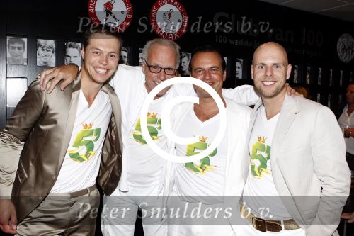 Amsterdam 28 mei 2011
Toppers in concert in de amsterdam arena. Rolf Meter met vrienden
Peter Smulders bv