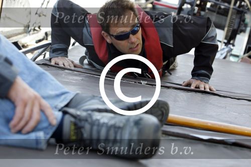 Lemmer, 4 Juli 2011
De SKS skutsjes zijn samen met de skutsjes uit de A-klasse van de IFKS ingedeeld in Klasse 1 Als fotograaf aan boord van de STRIIDBER met schipper Siebo Zijsling | uit Ijlst
Foto Peter Smulders BVâ€¨ (2-2-7)