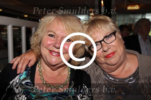 Oudendijk, 13 Mei 2011
Imca Marina 70 jaar en een groot feest
Tineke de Nooij met haar zus Astrid de Nooij
Foto Peter Smulders BV