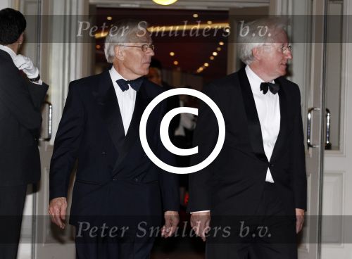 Amsterdam 27 mei 2011
Verjaardagsfeest prinses Maxima vanwege haar 40e verjaardag in het concertgebouw. Aanwezig oa Prins Willem Alexander Koningin Beatrix Prinses Irene Prinses Christina Margriet Pieter v Vollenhoven Prins Friso en mabel Wisse Smit Prins Constantijn en Prinses laurentien Prins Maurits en Marilenen Prins Bernhard en Annette Prins Floris en Aimee  Prins Pieter Christiaan en Anita alsmede haar ouders Jorge Zorrequieta en moder en broer Martin. Tjeenk Willink met partner
Peter Smulders bv