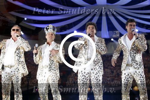 Amsterdam 28 mei 2011
Toppers in concert in de arena met Rene Froger Gerard Joling Gordon en Jeroen v d Boom.
Peter Smulders bv