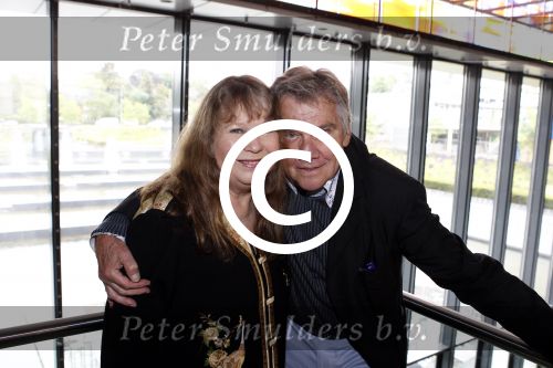 Hilversum 18 mei 2011
Presentatie dvd Oebele bij beeld en geluid met oa aanwezig Willem Nijholt Wieteke v Dort Marjan Berk Han Peekel en Joop Stokkermans
Peter Smulders bv