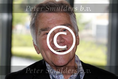 Hilversum 18 mei 2011
Presentatie dvd Oebele bij beeld en geluid met oa aanwezig Willem Nijholt Wieteke v Dort Marjan Berk Han Peekel en Joop Stokkermans
Peter Smulders bv