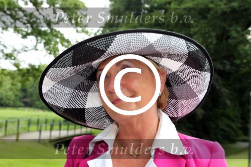 Breukelen 12 juni 2012
Haringparty op Neijenrode. Annemarie v Helden
Peter Smulders bv