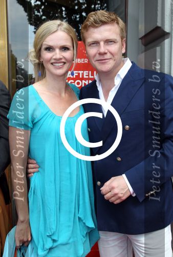 Amsterdam 10 juni 2012
Premiere Club van lelijke kinderen in carre. Bastiaan en Tooske Ragas
Peter Smulders bv