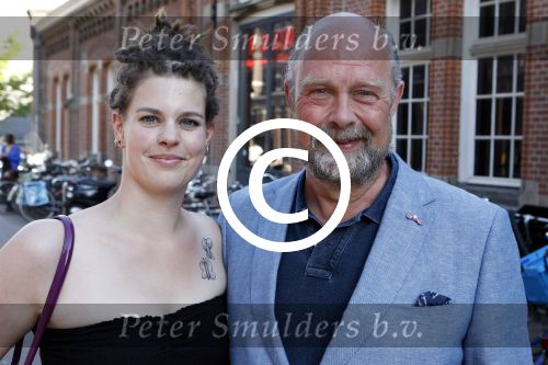 Amsterdam 28 mei 2012
Presentatie in panama. Bert Simhoffer met zijn vrouw
Peter Smulders bv