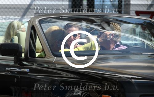 Monaco 7 mei 2012
Connie Breukhoven en Ben Angelier vertrekken met zijn Rolls Royce Cabrio met zijn zoons bij appartement voor zijn 60e verjaardag.
Peter Smulders bv