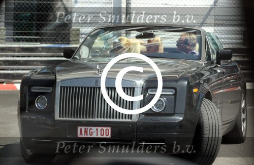 Monaco 7 mei 2012
Connie Breukhoven en Ben Angelier vertrekken met zijn Rolls Royce Cabrio met zijn zoons bij appartement voor zijn 60e verjaardag.
Peter Smulders bv
