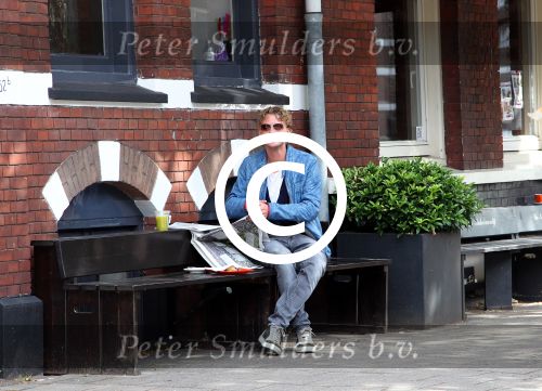 Amsterdam 2 juni 2012
Ewout Genemans op terras.
Peter Smulders bv