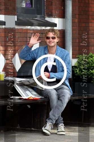 Amsterdam 2 juni 2012
Ewout Genemans op terras.
Peter Smulders bv