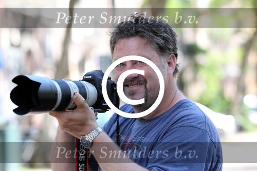 Amsterdam 25 mei 2012
Ferry de Kok met canon camera.
Peter Smulders bv