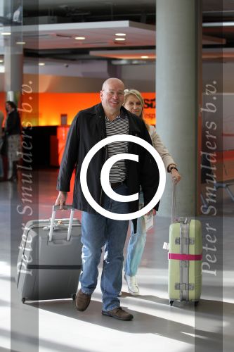 Nice 7 mei 2012
Fred Teeven met zijn vrouw op het vliegveld van Nice.
Peter Smulders bv