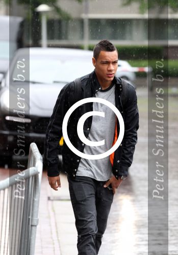 Amsterdam 4 juni 2012
Vertrek Nederlands elftal v.a. het Hilton hotel naar het EK in Oekraine en Polen.
Gregory van der Wiel
Peter Smulders bv