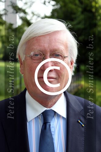 Breukelen 12 juni 2012
Haringparty op Neijenrode. Hans Wiegel
Peter Smulders bv