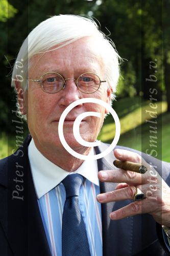 Breukelen 12 juni 2012
Haringparty op Neijenrode. Hans Wiegel
Peter Smulders bv