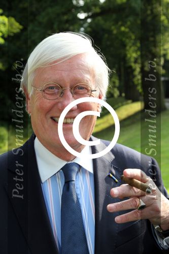 Breukelen 12 juni 2012
Haringparty op Neijenrode. Hans Wiegel
Peter Smulders bv