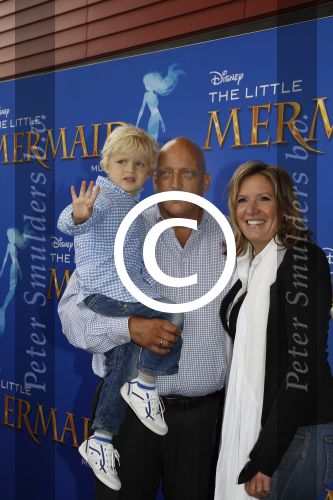 Rotterdam, 16 Juni 2012
Premiere Musical Little Mermaid in het Nieuwe Luxor theater
Herman den Blijker met zijn vrouw Jacquelinde de Blijker en zoontje Matz den Blijker
Foto Peter Smulders BV