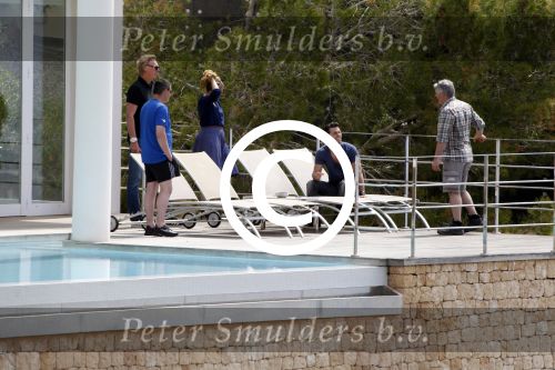 Ibiza 2 mei 2012
Opnames verliefd op ibiza met oa Jan Kooijman en Sanne Vogel. De villa staat op Roca Llisa. Bob Lewis
Peter Smulders bv