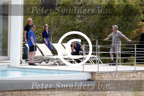 Ibiza 2 mei 2012
Opnames verliefd op ibiza met oa Jan Kooijman en Sanne Vogel. De villa staat op Roca Llisa. Bob Lewis
Peter Smulders bv