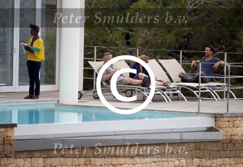 Ibiza 2 mei 2012
Opnames verliefd op ibiza met oa Jan Kooijman en Sanne Vogel. De villa staat op Roca Llisa.
Peter Smulders bv