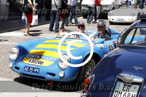 Brescia 16 en 17 mei 2012
State of Art is sponsor van de mille miglia en rijdt met div rijders in hun porsches spyder. Oa Jan Peter Balkenende Koen Wauters en jan Kees de Jager rijden mee.
Peter Smulders bv
Peter Smulders bv