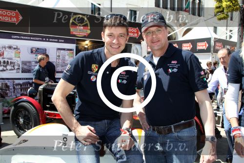 Brescia 16 en 17 mei 2012
State of Art is sponsor van de mille miglia en rijdt met div rijders in hun porsches spyder. Oa Jan Peter Balkenende Koen Wauters en jan Kees de Jager rijden mee.
Peter Smulders bv
Peter Smulders bv
