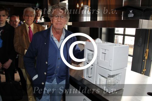 Breda 5 juni 2012
Presentatie Cook acadamy van Princess met Joop Braakhekke Geert Hoes Hind en Aad Ouborg. Jan des Bouvrie
Peter Smulders bv