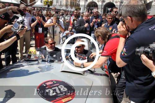 Brescia 16 en 17 mei 2012
State of Art is sponsor van de mille miglia en rijdt met div rijders in hun porsches spyder. Oa Jan Peter Balkenende Koen Wauters en jan Kees de Jager rijden mee.
Peter Smulders bv
Peter Smulders bv
