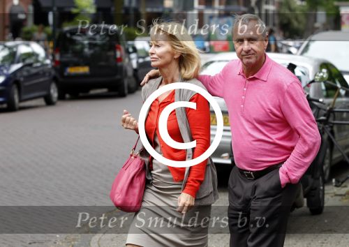 Amsterdam 7 juni 2012
Johan en Danny Cruyff op de cornelis schuytstraat.
Peter Smulders bv