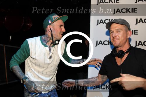 Amsterdam 14 juni 2012
Bachelor uitreiking in club Air van Jackie. Johnny de Mol en Ben Saunders
Peter Smulders bv
