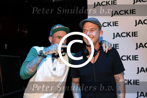 Amsterdam 14 juni 2012
Bachelor uitreiking in club Air van Jackie. Johnny de Mol en Ben Saunders
Peter Smulders bv
