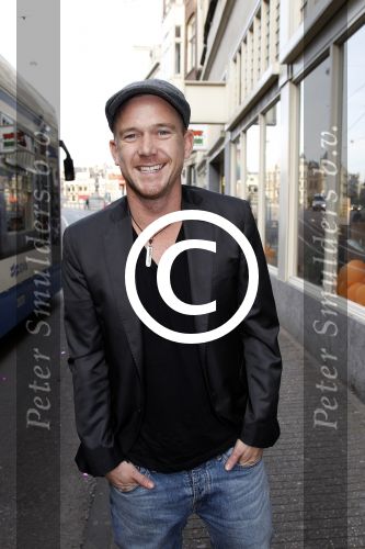 Amsterdam 14 juni 2012
Bachelor uitreiking in club Air van Jackie. Johnny de Mol
Peter Smulders bv