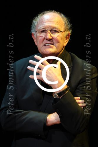 Amsterdam 31 mei 2012
Joop v d Ende presenteert de cast van de Andre Hazes musical met oa Martijn Fischer (Andre) Chantal janzen ( Rachel) Cees Geel Hajo Bruins en Doris Baaten. Regie is in handen van Ruut Weissman en Kees Prins. Presentatie was in het nieuwe de la mar theater.
Peter Smulders bv