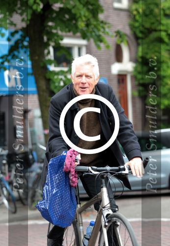 Amsterdam 5 juni 2012
Kees v Kooten op de fiets in Amsterdam.
Peter Smulders bv