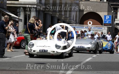 Brescia 16 en 17 mei 2012
State of Art is sponsor van de mille miglia en rijdt met div rijders in hun porsches spyder. Oa Jan Peter Balkenende Koen Wauters en jan Kees de Jager rijden mee.
Peter Smulders bv
Peter Smulders bv