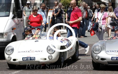 Brescia 16 en 17 mei 2012
State of Art is sponsor van de mille miglia en rijdt met div rijders in hun porsches spyder. Oa Jan Peter Balkenende Koen Wauters en jan Kees de Jager rijden mee.
Peter Smulders bv
Peter Smulders bv