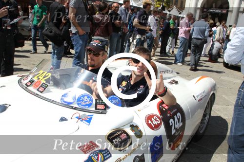 Brescia 16 en 17 mei 2012
State of Art is sponsor van de mille miglia en rijdt met div rijders in hun porsches spyder. Oa Jan Peter Balkenende Koen Wauters en jan Kees de Jager rijden mee.
Peter Smulders bv
Peter Smulders bv