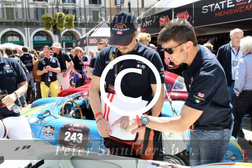 Brescia 16 en 17 mei 2012
State of Art is sponsor van de mille miglia en rijdt met div rijders in hun porsches spyder. Oa Jan Peter Balkenende Koen Wauters en jan Kees de Jager rijden mee.
Peter Smulders bv
Peter Smulders bv