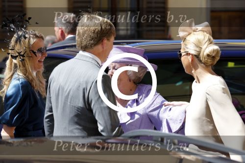 Florence 16 juni 2012
Trouwen Prinses Carolina de Borbon Parma en Albert Brenninkmeijer in de basilica di san Miniato al Monte. Koningin Beatrix met prinses Mabel Prins Willem Alexander en Prinses Maxima
Peter Smulders bv